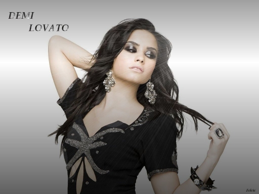 Behind Demi There Is?