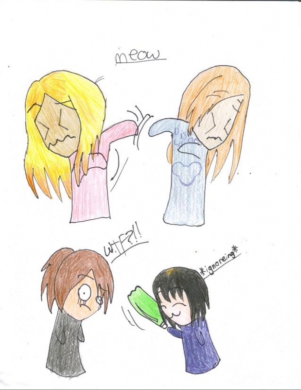 Chibi Fight (and a bottle..??)