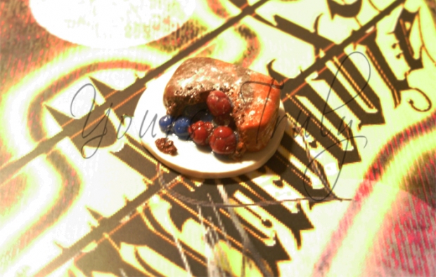 red and blue berry cake