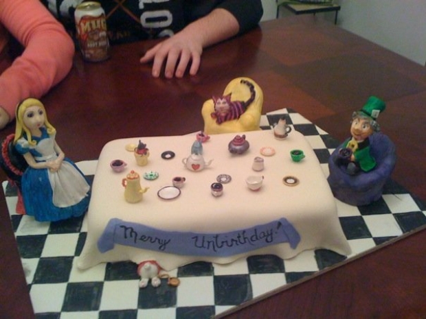 Alice in Wonderland Tea Party Cake