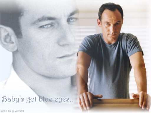 Jason Isaacs