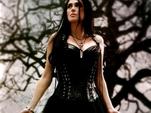 Gothic Muse: Sharon Den Adel