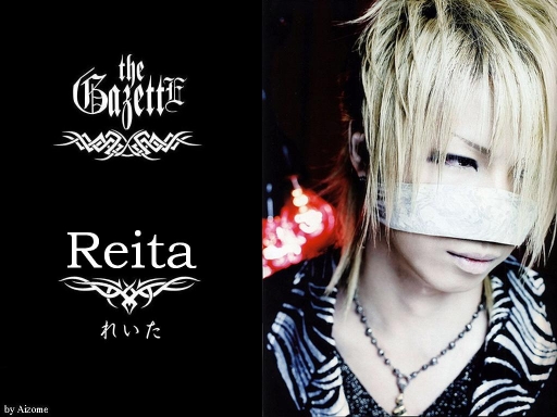 Reita: surreal dark beauty